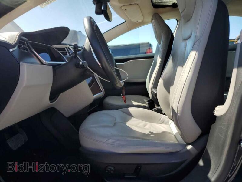 2013 Tesla MODEL S (VIN 5YJSA1CN2DFP21883) — фото 7 из 12