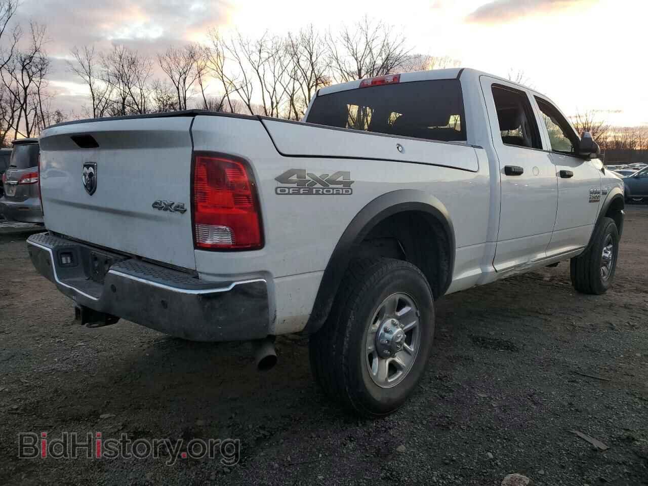 2017 RAM All Models - VIN: 3C6UR5CJ0HG625005 - Фото 3