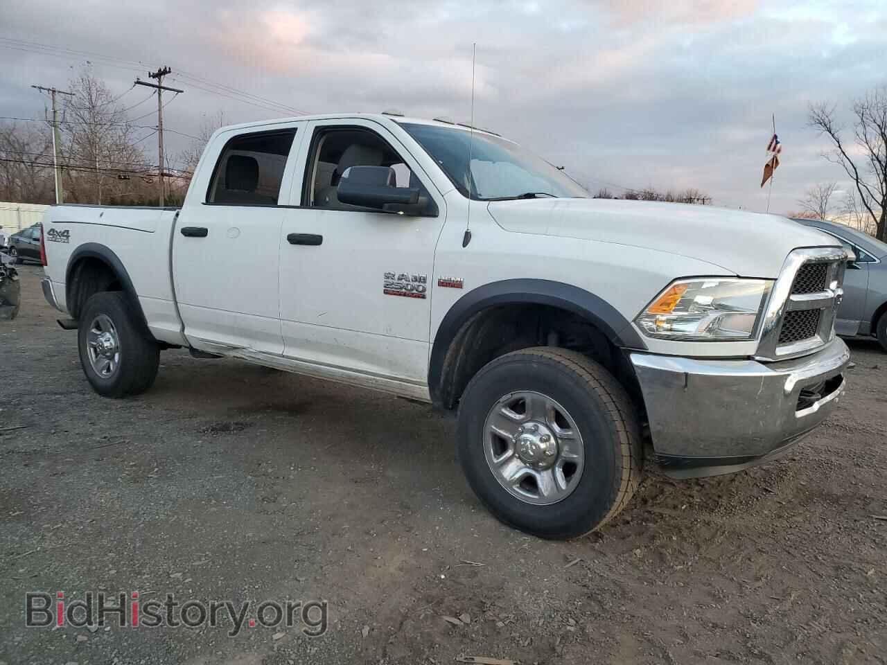 2017 RAM All Models - VIN: 3C6UR5CJ0HG625005 - Фото 4