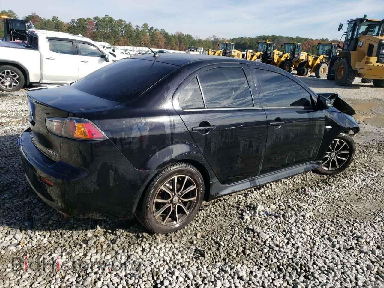 2017 MITSUBISHI LANCER - VIN: JA32V2FW1HU009679 - Фото 3