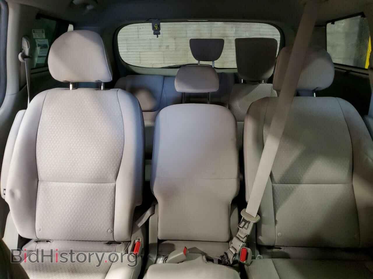 2016 KIA All Models - VIN: KNDMB5C10G6189799 - Фото 10