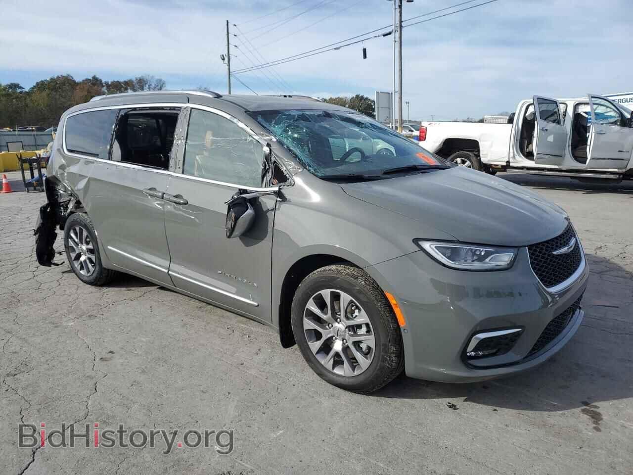 2025 CHRYSLER PACIFICA - VIN: 2C4RC1N76SR536065 - Фото 4