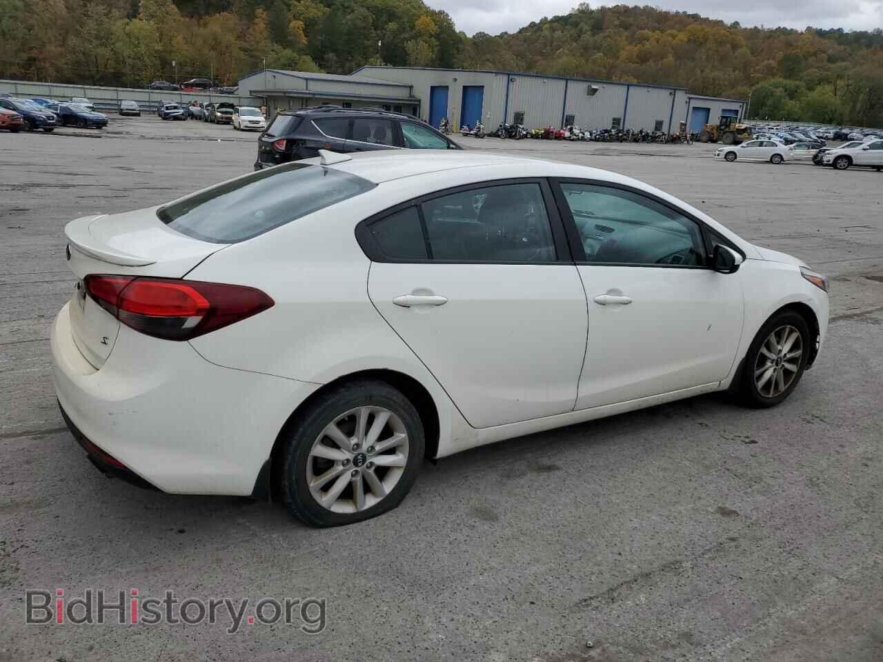 2017 KIA FORTE - VIN: 3KPFL4A76HE037514 - Фото 3