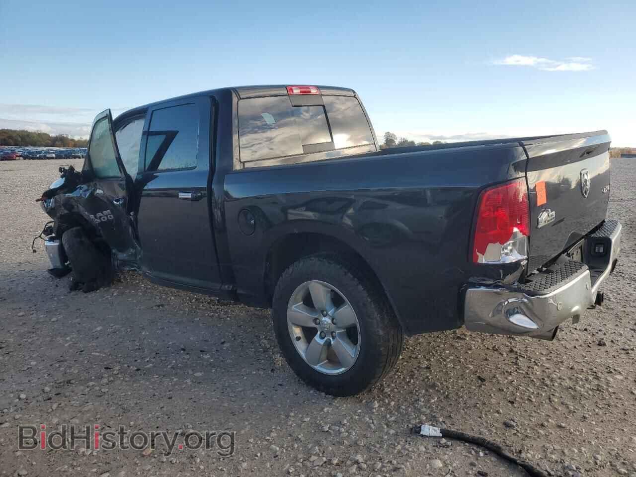 2017 RAM 1500 - VIN: 3C6RR7LT3HG525032 - Фото 2