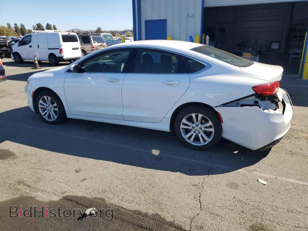 2016 CHRYSLER 200 - VIN: 1C3CCCAB0GN157910 - Фото 2