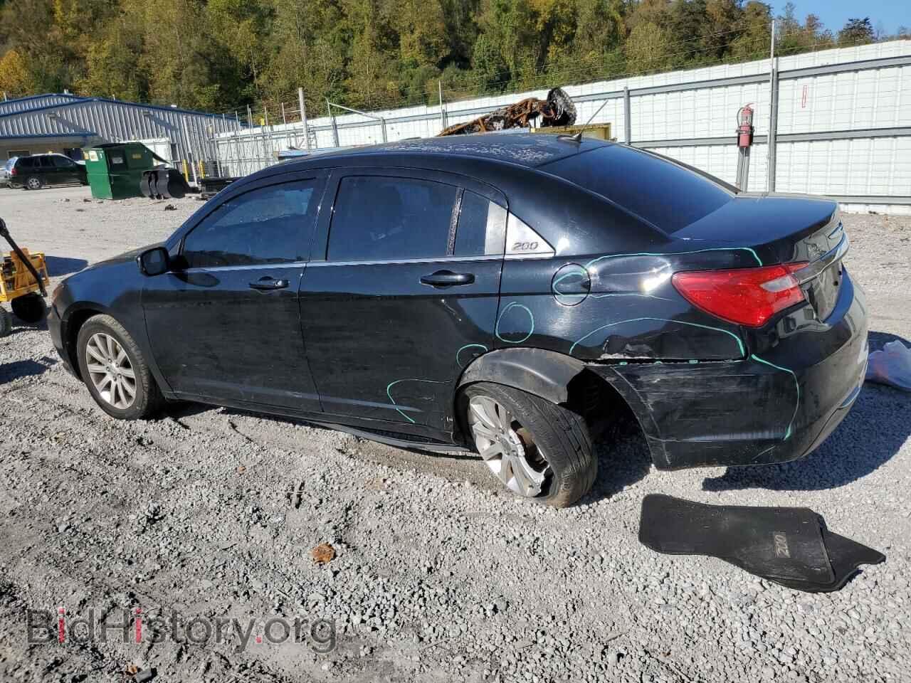 2012 CHRYSLER 200 - VIN: 1C3CCBBB5CN210863 - Photo 2
