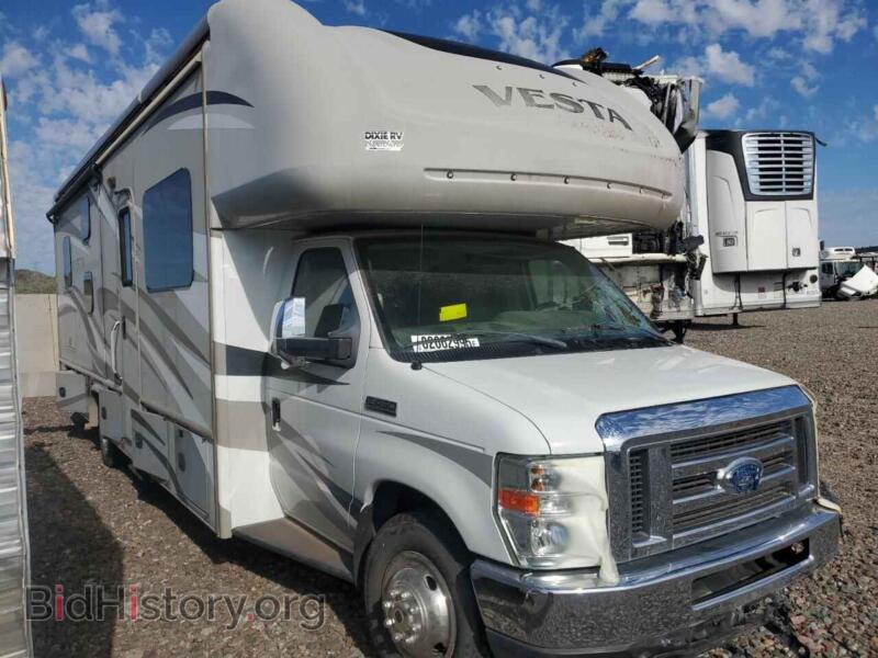 2017 Ford ALL MODELS E450 Super Duty Cutaway Van (VIN 1FDXE4FS2HDC04931) — photo 1 of 10, Copart, damage: burn