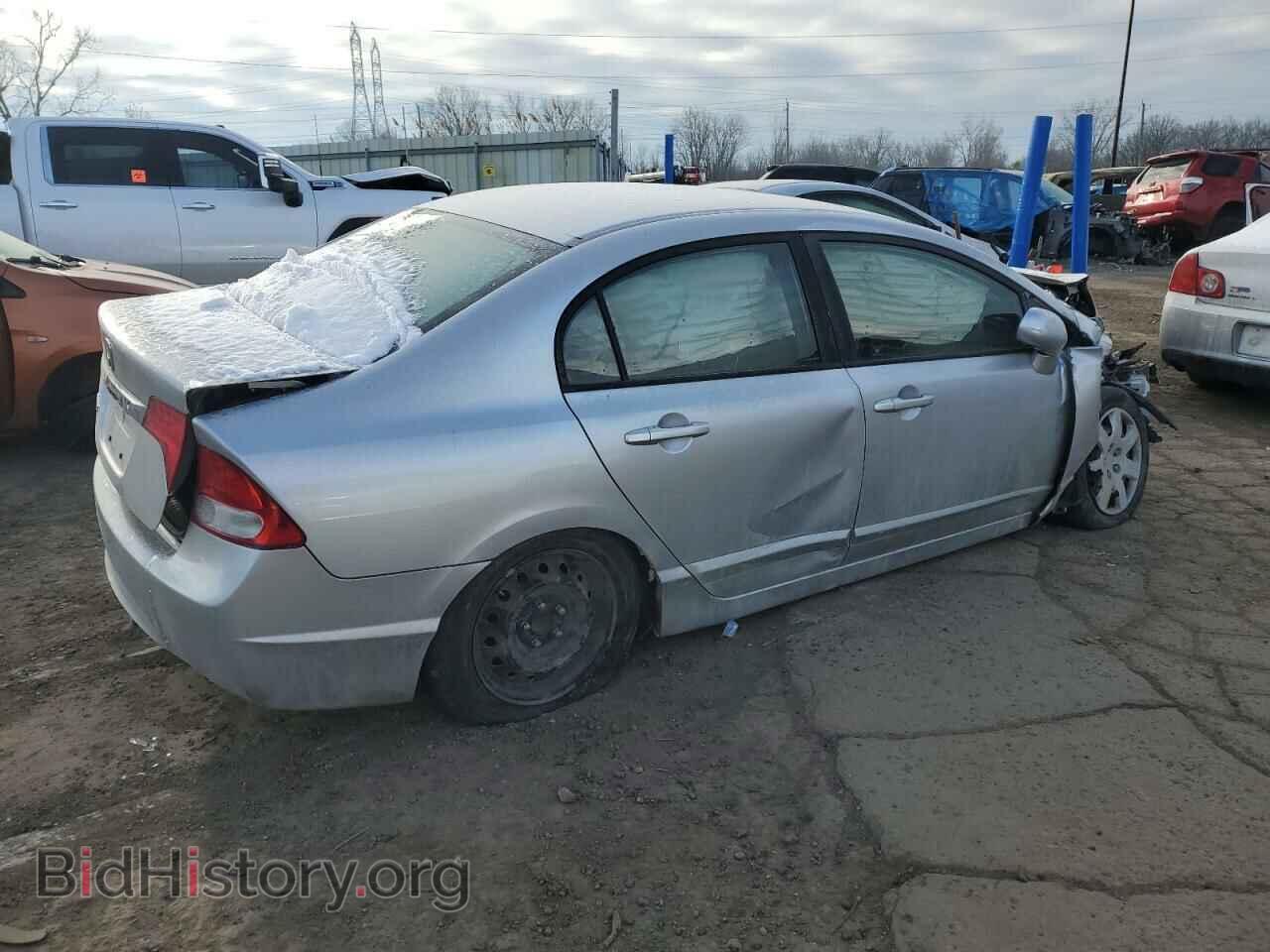 2011 HONDA CIVIC - VIN: 19XFA1F55BE033554 - Фото 3