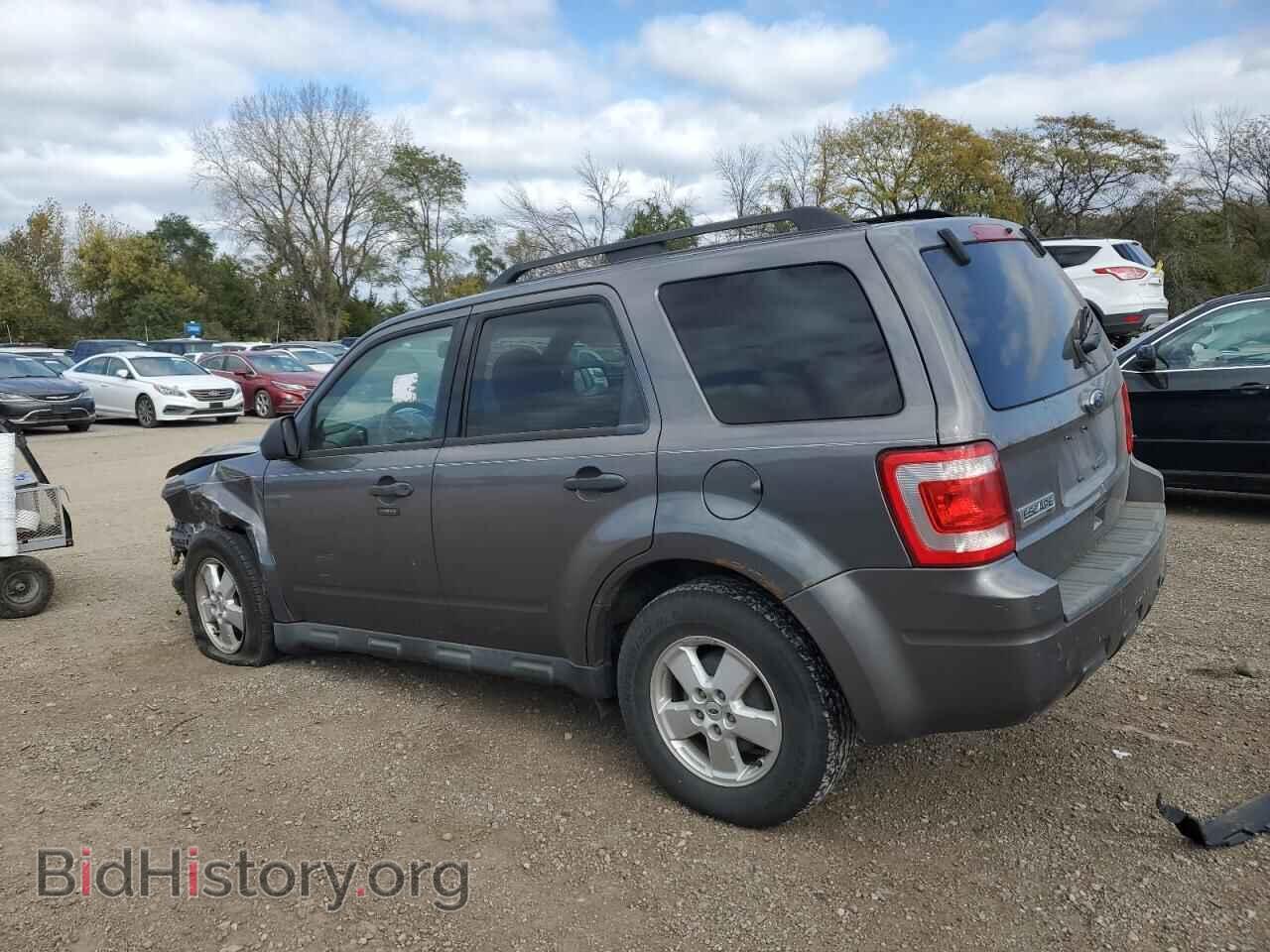 2010 FORD ESCAPE - VIN: 1FMCU0D76AKB28706 - Фото 2