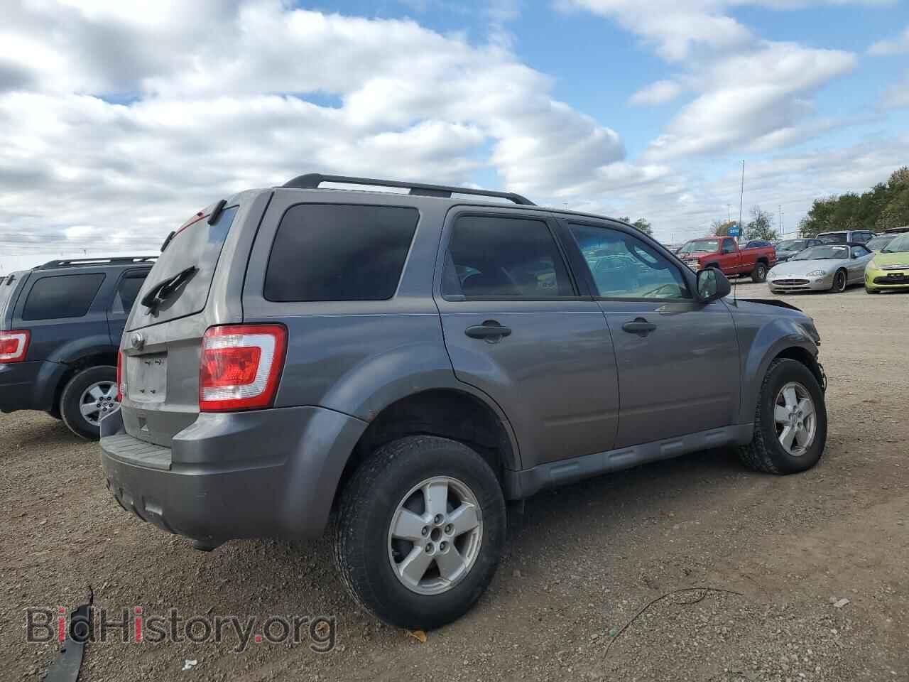 2010 FORD ESCAPE - VIN: 1FMCU0D76AKB28706 - Фото 3