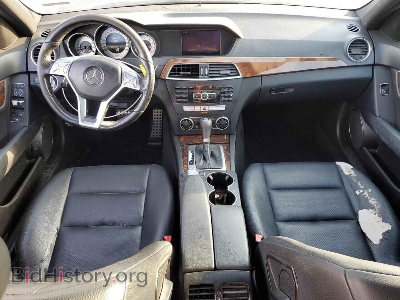 2014 MERCEDES-BENZ C-CLASS - VIN: WDDGF4HB2EA932024 - Фото 8
