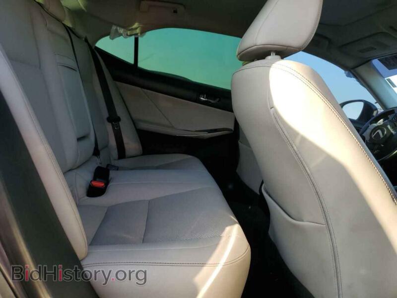 2015 Lexus IS (VIN JTHBF1D20F5068284) — photo 10 of 12