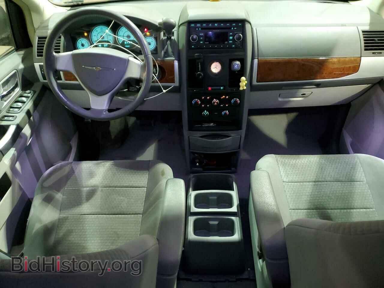 2008 CHRYSLER MINIVAN - VIN: 2A8HR54P88R840857 - Фото 8