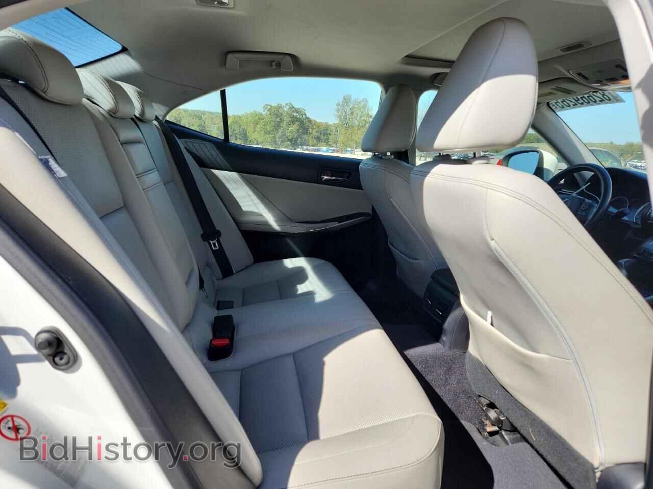 2014 LEXUS IS - VIN: JTHBF1D24E5010452 - Photo 10