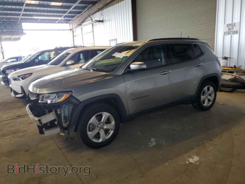 2019 Jeep COMPASS Latitude (VIN 3C4NJCBB2KT715919) — фото 1 из 13, Copart, повреждение: передняя часть