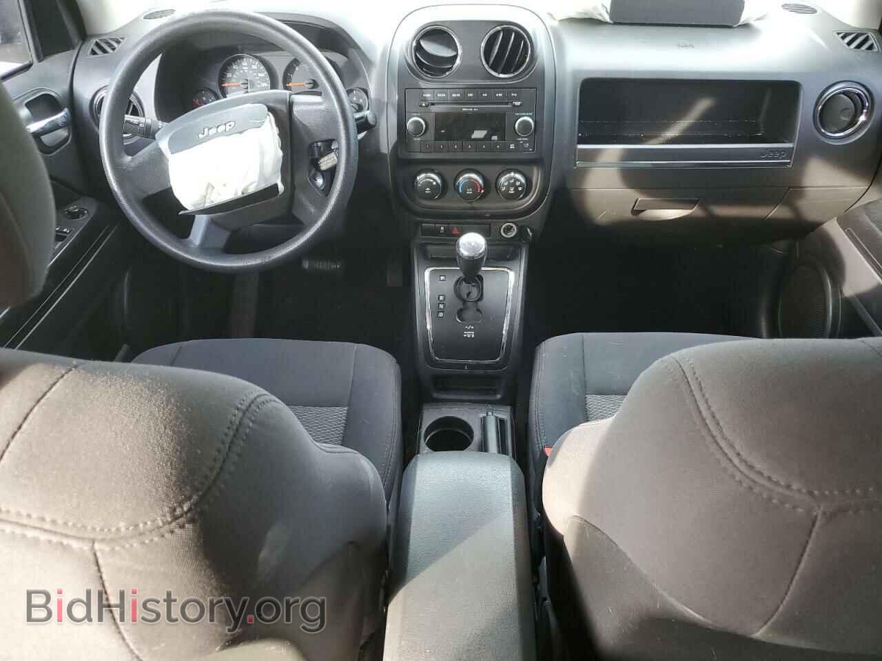 2010 JEEP COMPASS - VIN: 1J4NT4FB9AD578597 - Фото 8