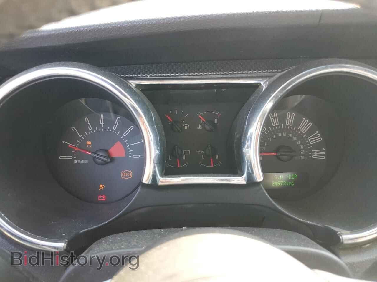 2007 FORD MUSTANG - VIN: 1ZVHT82H175216302 - Фото 9