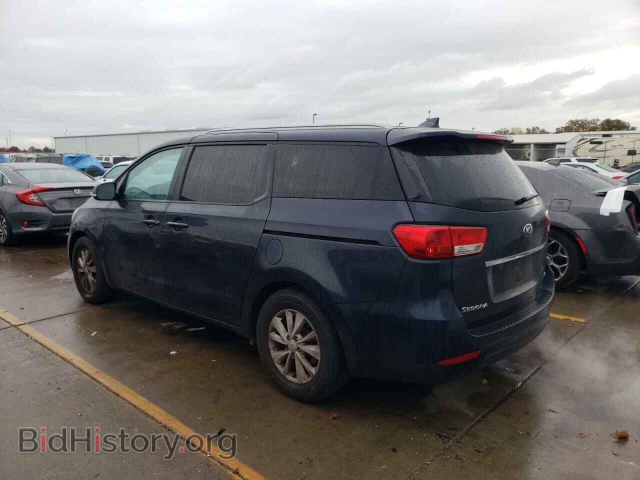 2015 KIA All Models - VIN: KNDMB5C15F6076302 - Photo 2