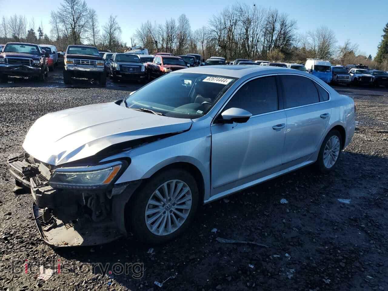 Photo 1VWBT7A31HC035672 - VOLKSWAGEN PASSAT 2017