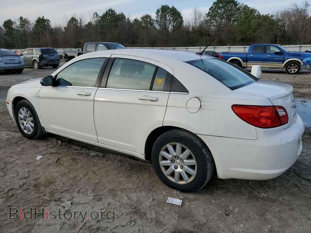 2010 CHRYSLER SEBRING - VIN: 1C3CC4FB2AN152942 - Фото 2