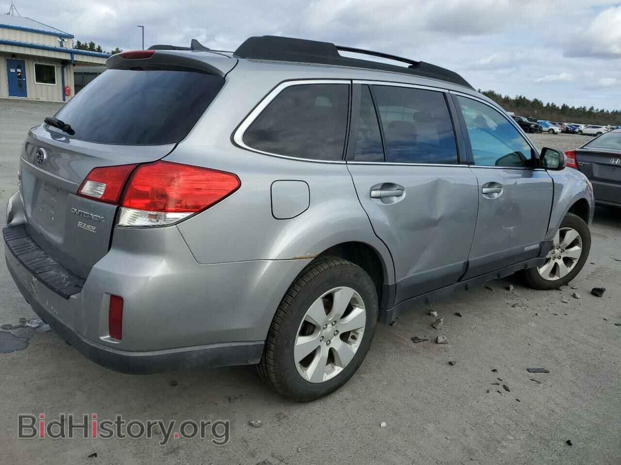 2011 SUBARU OUTBACK - VIN: 4S4BRBLC5B3352147 - Фото 3