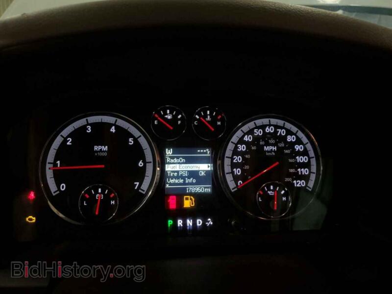 2012 Dodge RAM 1500 (VIN 3C6JD6EP0CG119174) — фото 9 из 12