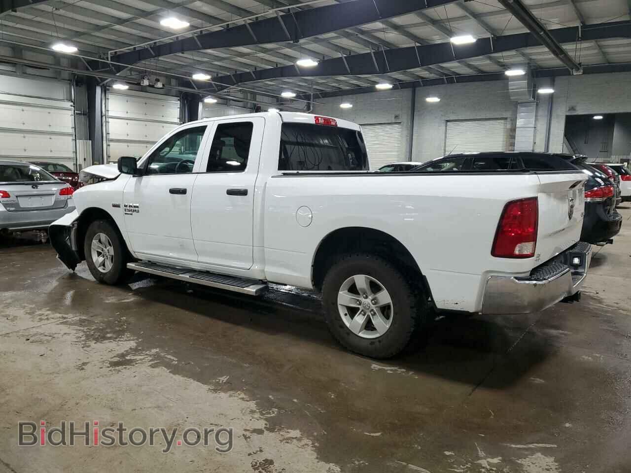2019 RAM 1500 - VIN: 1C6RR7FT8KS580510 - Фото 2