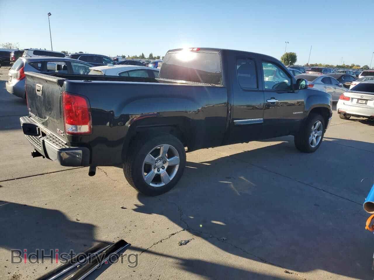 2011 GMC SIERRA - VIN: 1GTR1VE02BZ186486 - Фото 3