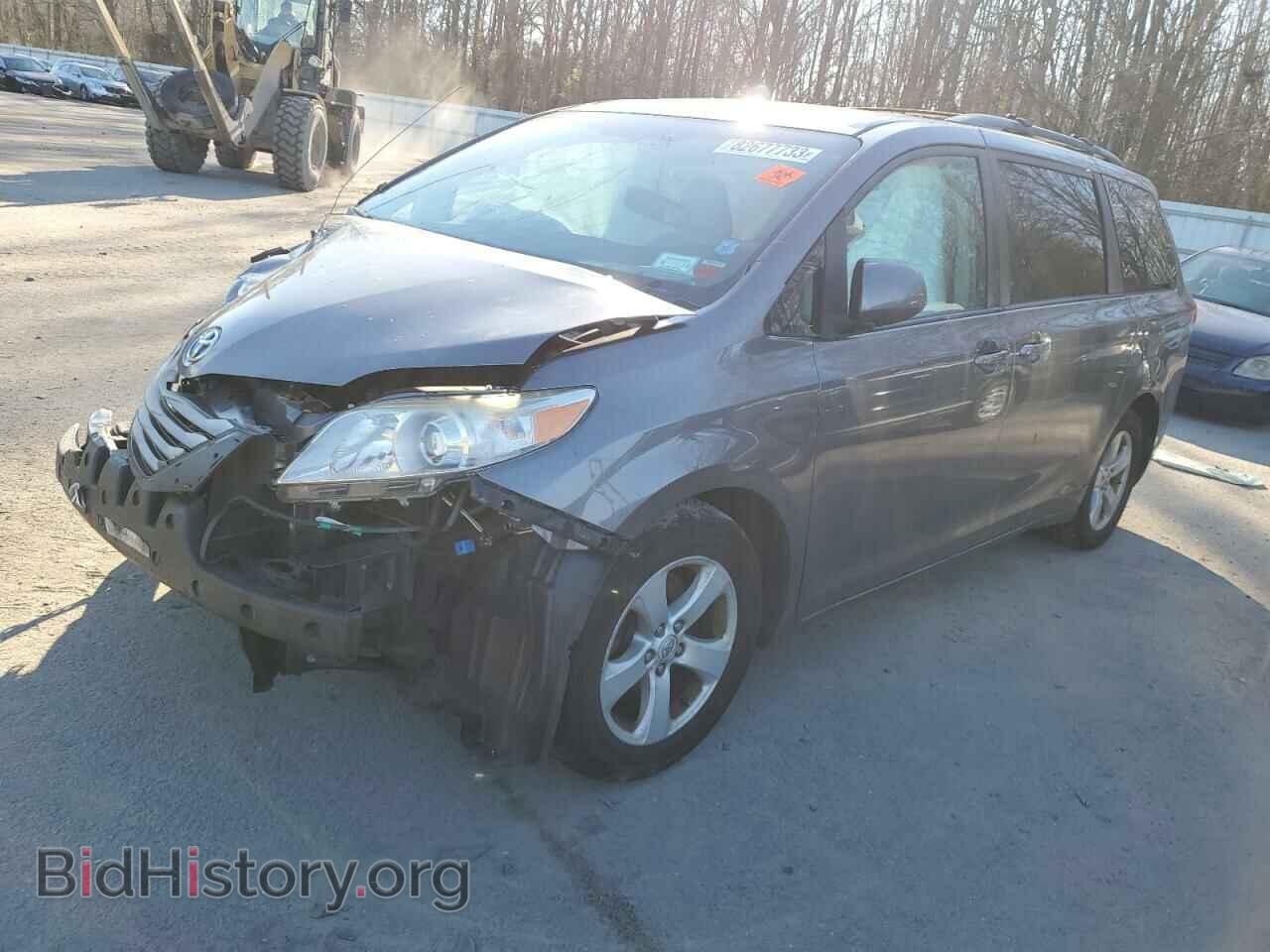 Photo 5TDKK3DC4BS114592 - TOYOTA All Models 2011