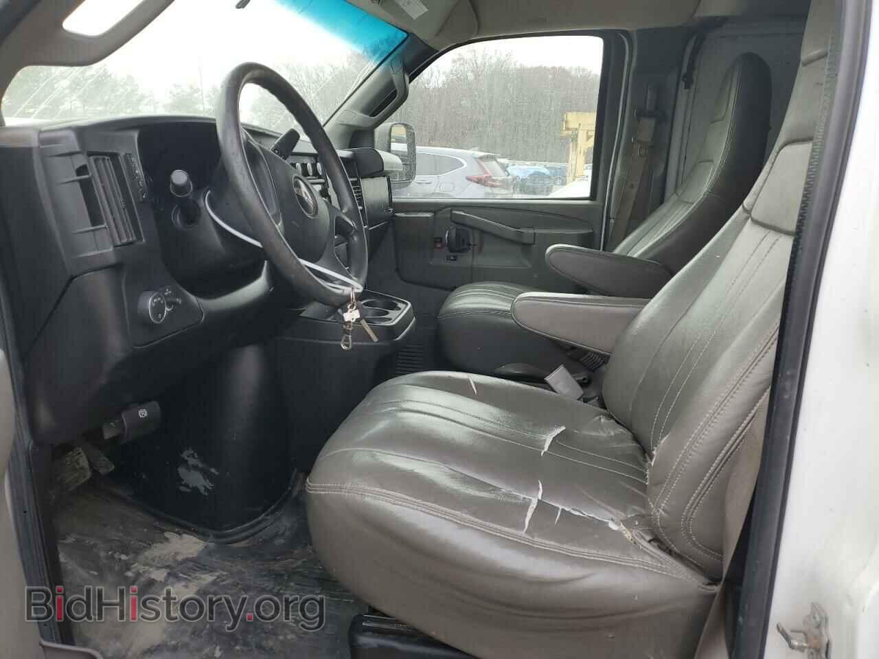 2017 GMC SAVANA - VIN: 1GTW7AFFXH1112334 - Фото 7