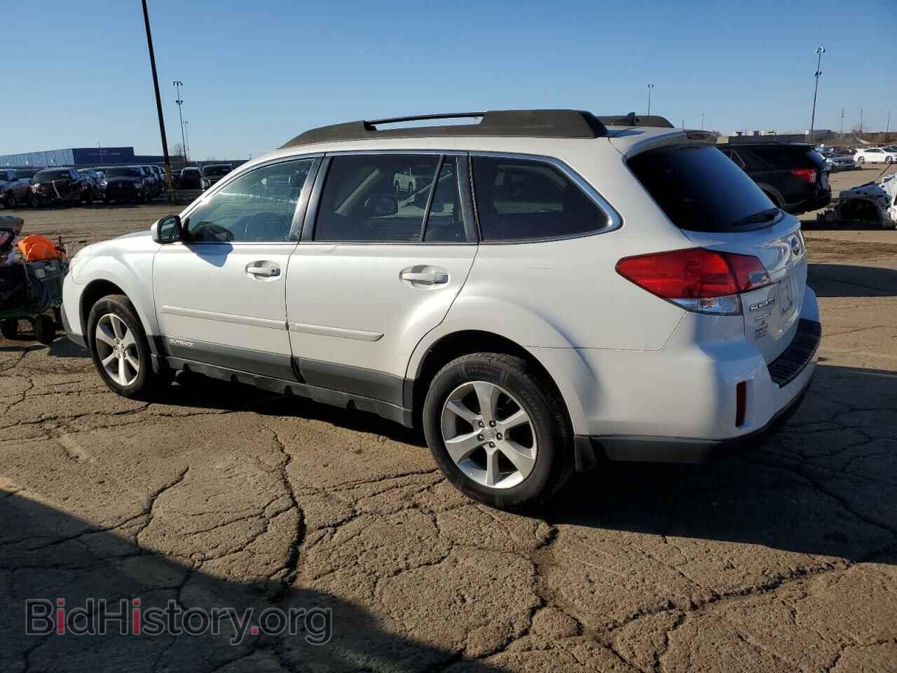 2013 SUBARU OUTBACK - VIN: 4S4BRBKC3D3295306 - Фото 2