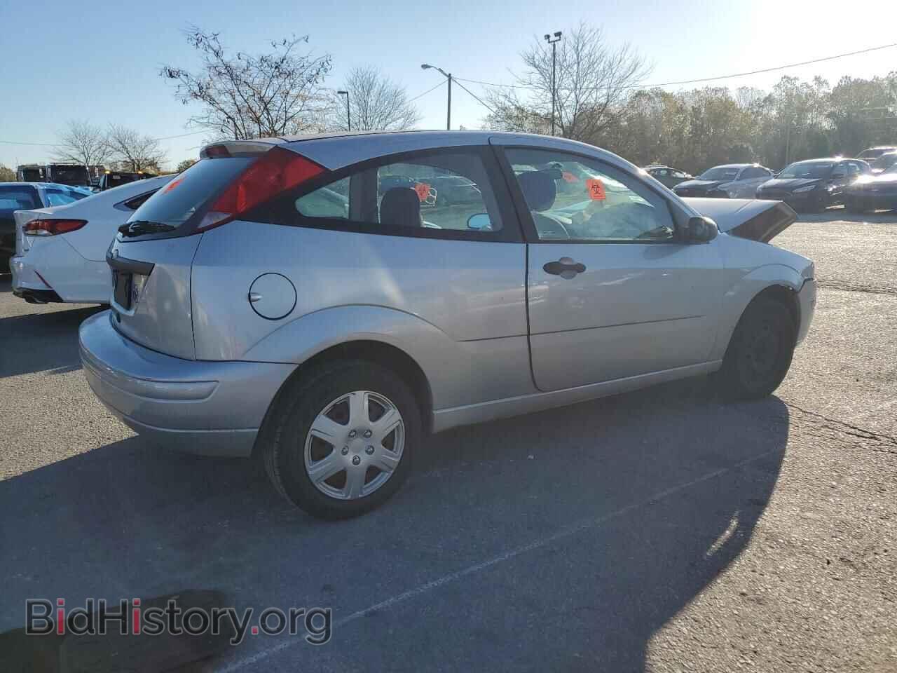 2007 FORD FOCUS - VIN: 1FAFP31N87W166166 - Фото 3