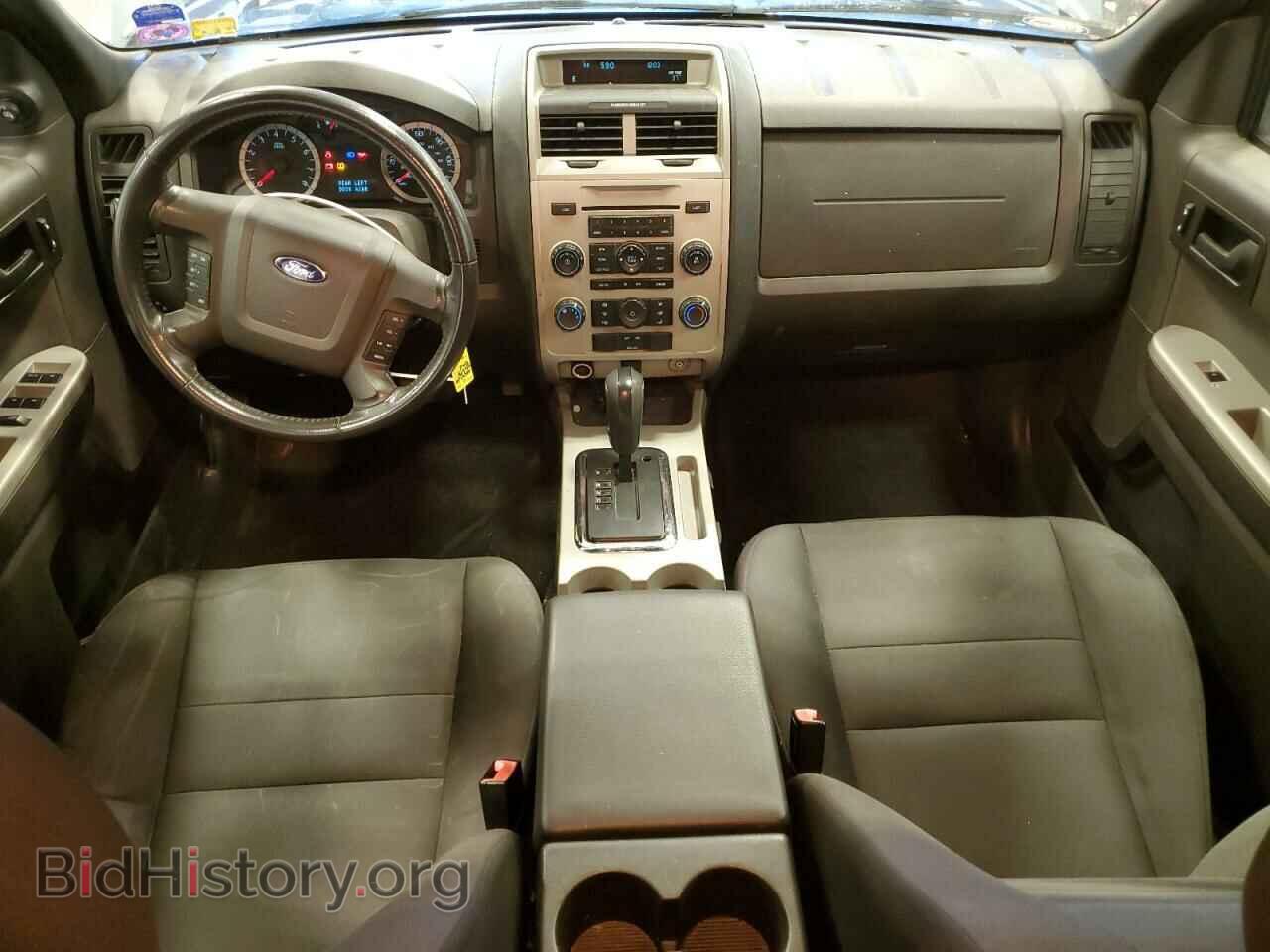 2011 FORD ESCAPE - VIN: 1FMCU0D76BKA04906 - Фото 8