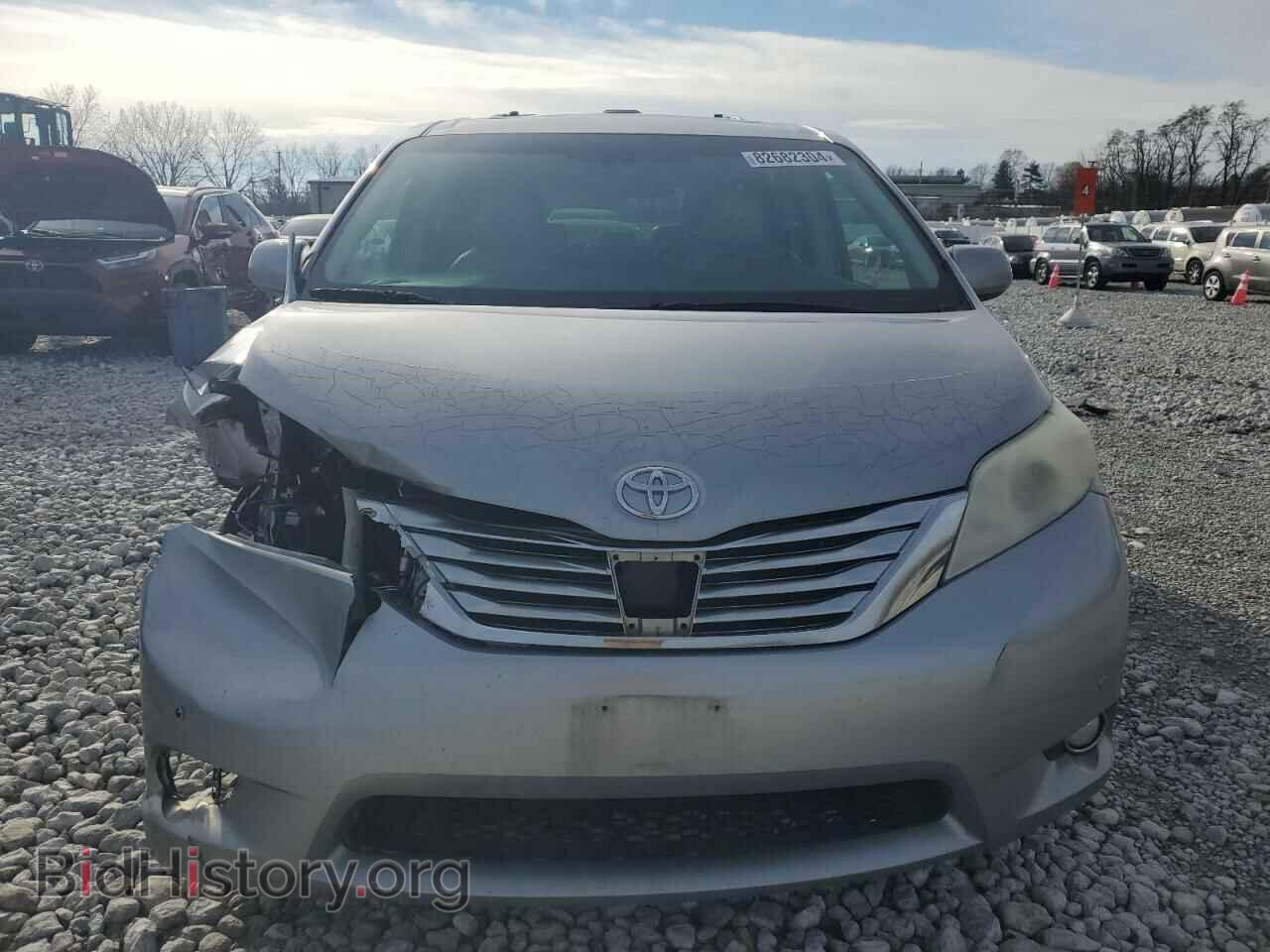 2011 TOYOTA All Models - VIN: 5TDYK3DC2BS033231 - Фото 5