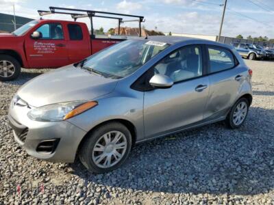 2013 Mazda 2, серебристый — VIN JM1DE1KY7D0166727, Copart
