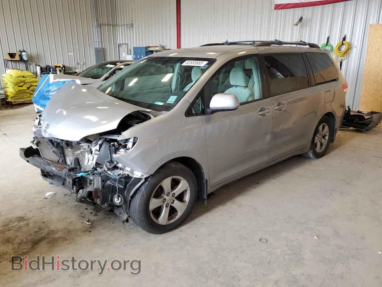 Photo 5TDKK3DC3BS046401 - TOYOTA All Models 2011