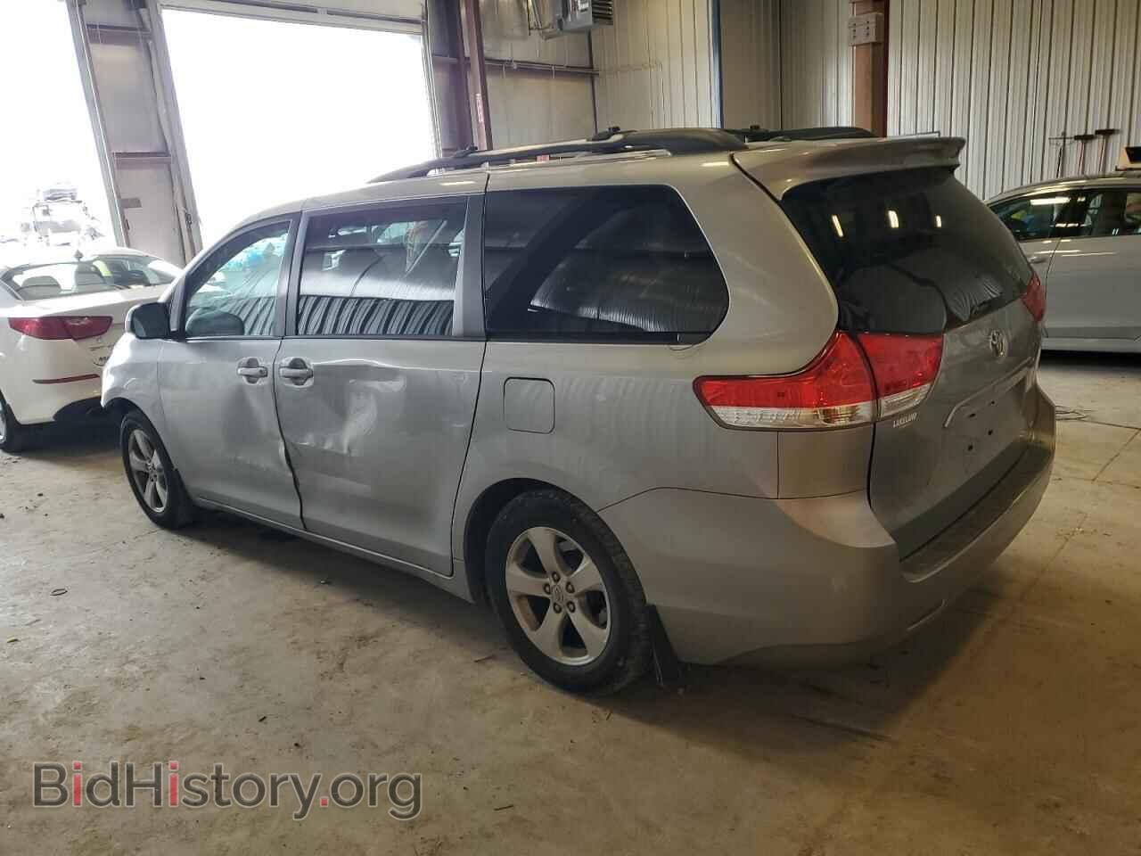 2011 TOYOTA All Models - VIN: 5TDKK3DC3BS046401 - Фото 2