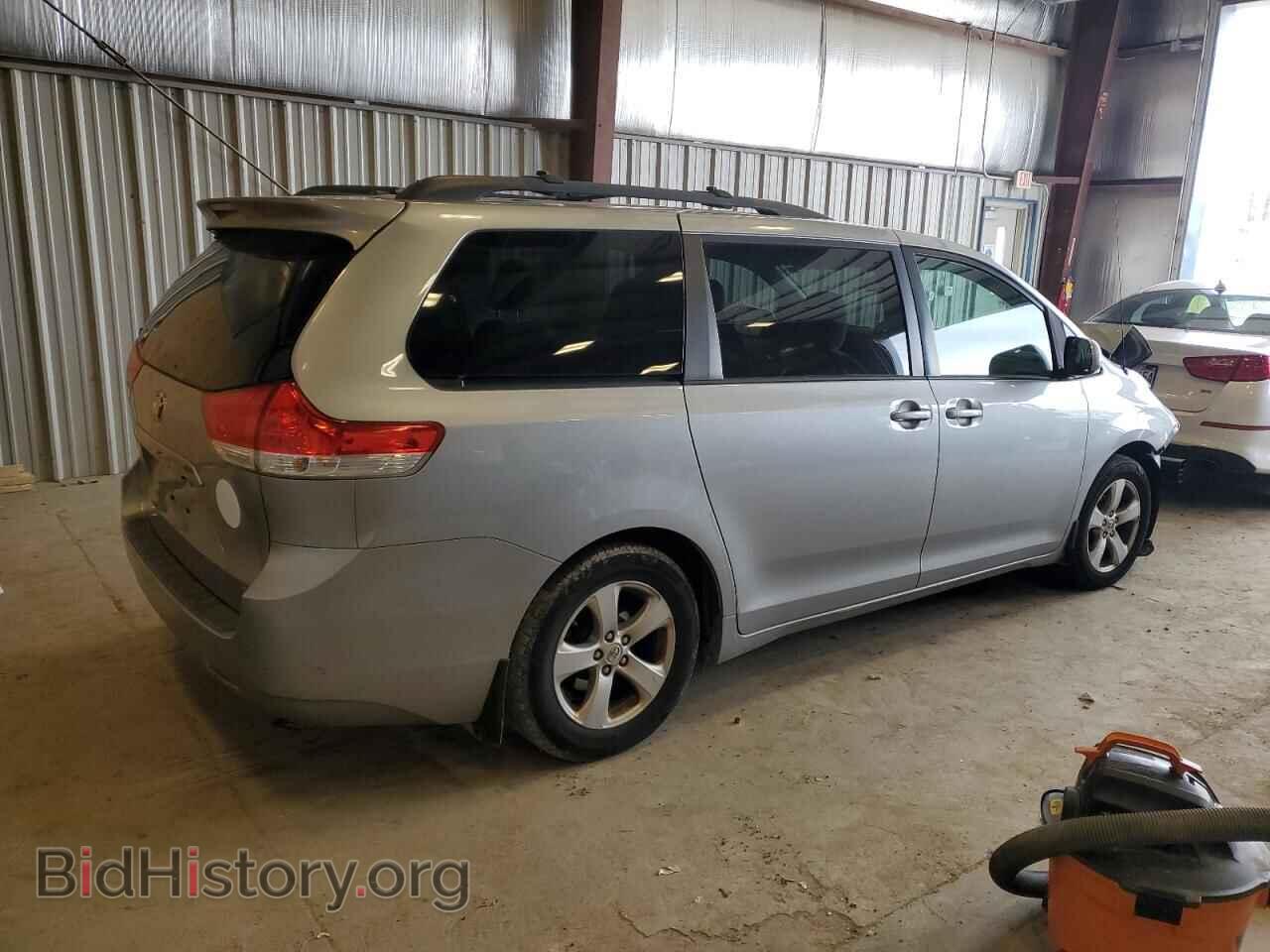 2011 TOYOTA All Models - VIN: 5TDKK3DC3BS046401 - Фото 3