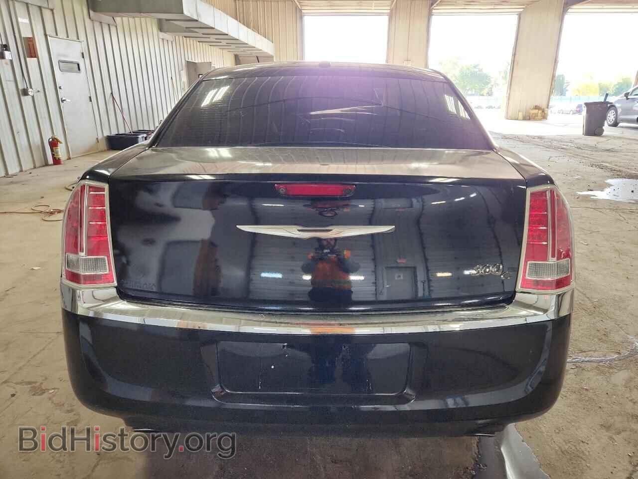 2013 CHRYSLER 300 - VIN: 2C3CCAET3DH697263 - Фото 6