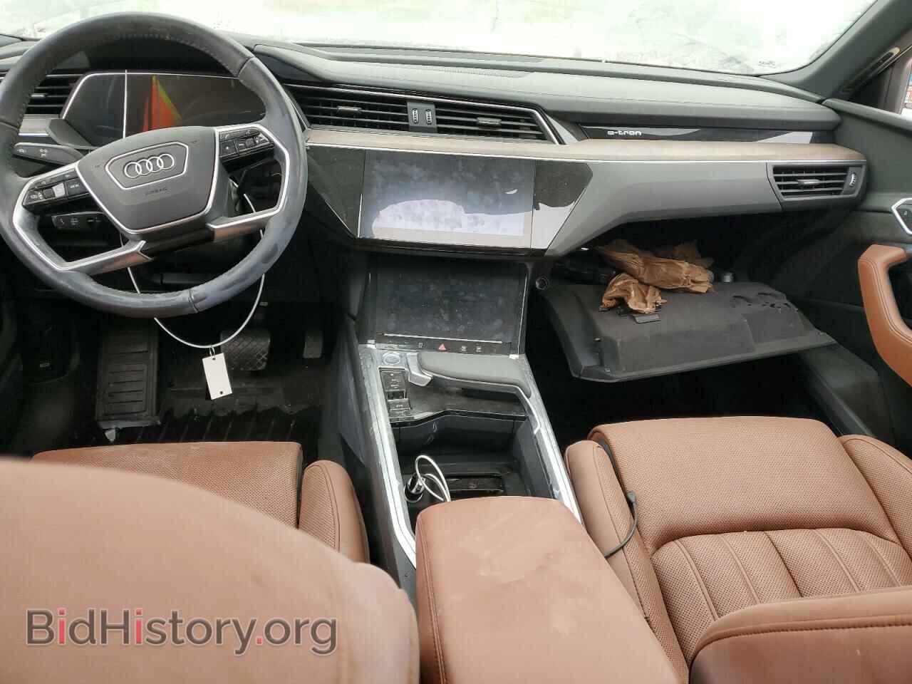 2019 AUDI E-TRON - VIN: WA1VAAGE7KB024291 - Фото 8