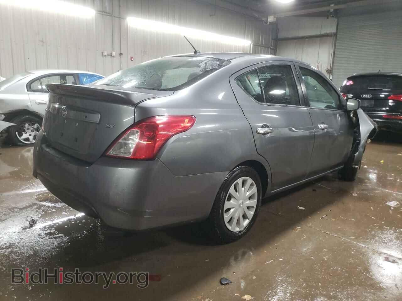 2018 NISSAN VERSA - VIN: 3N1CN7AP1JL812207 - Фото 3