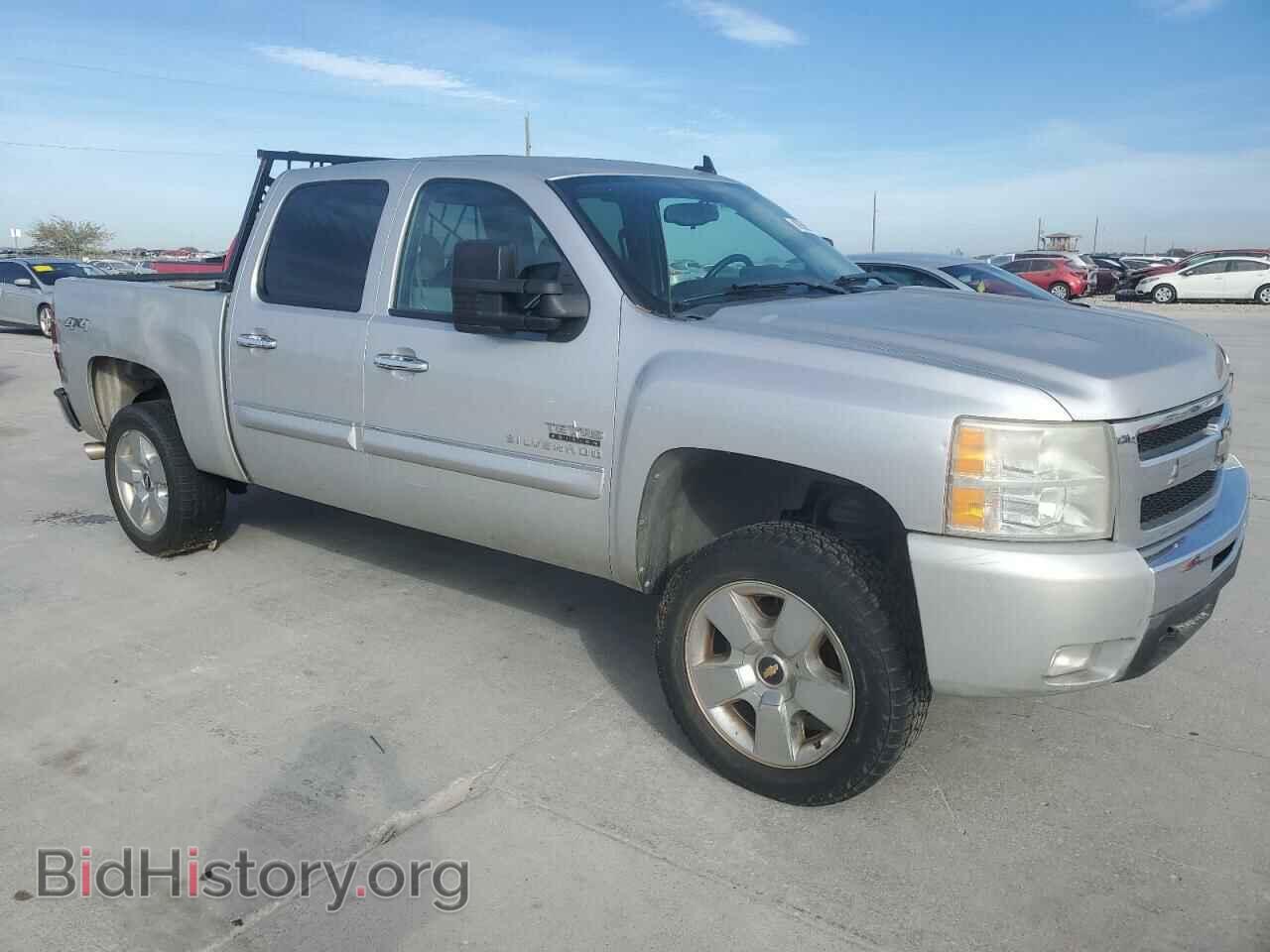 2011 CHEVROLET ALL Models - VIN: 3GCPKSE33BG190897 - Фото 4