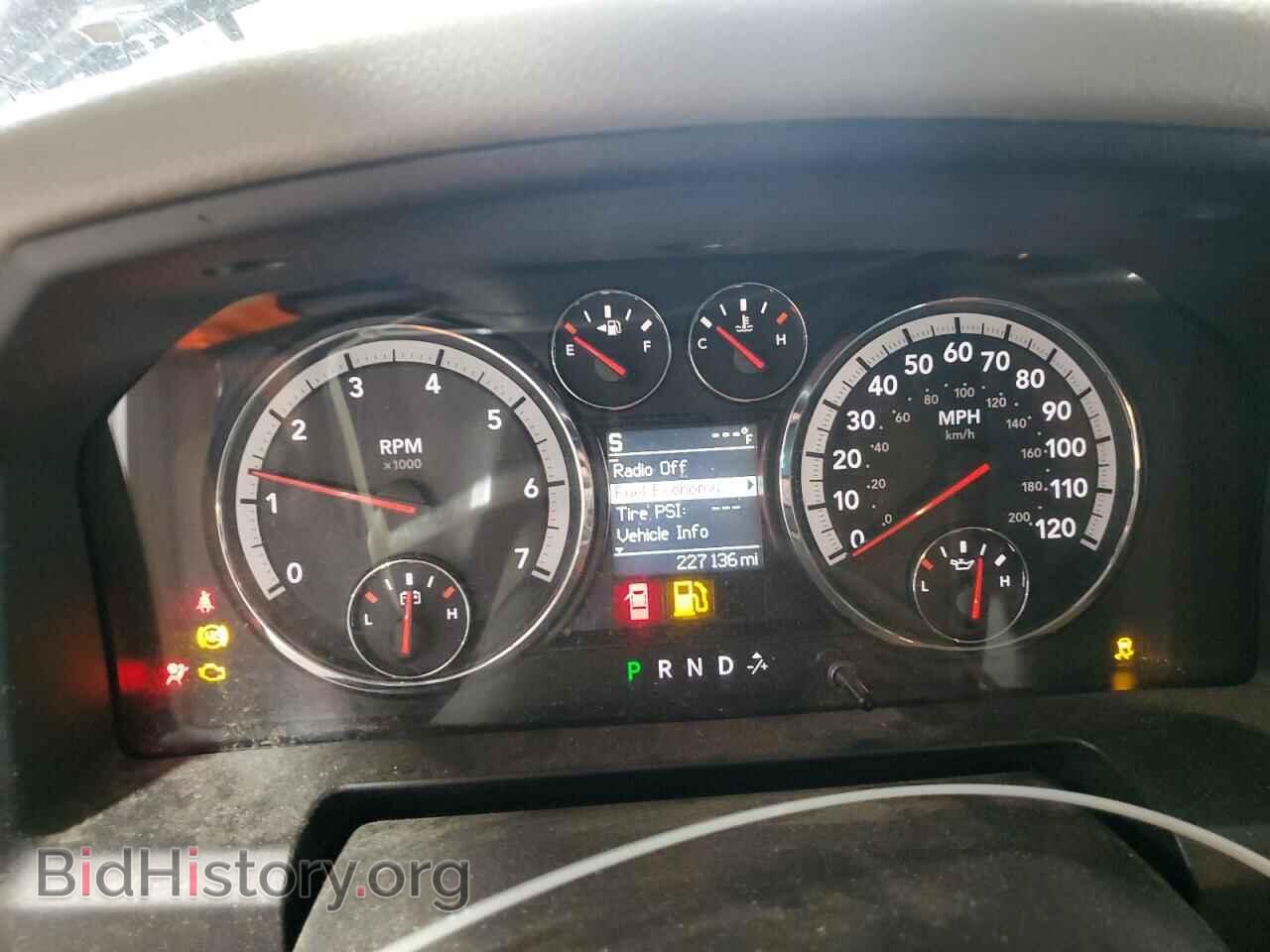 2011 DODGE All Models - VIN: 1D7RV1GT7BS509806 - Фото 9
