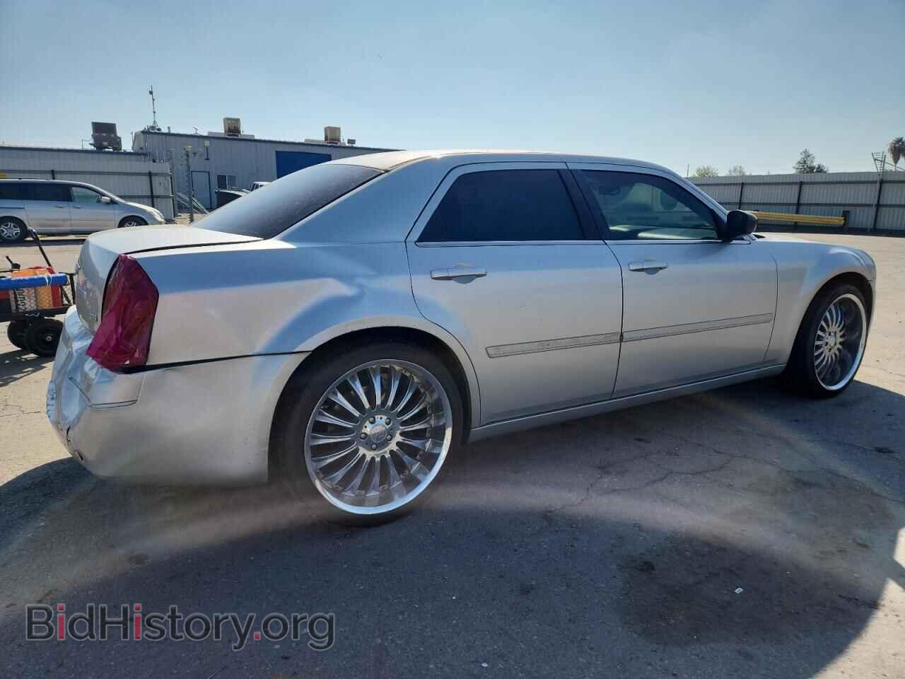 2006 CHRYSLER 300 - VIN: 2C3KA43R06H261967 - Фото 3
