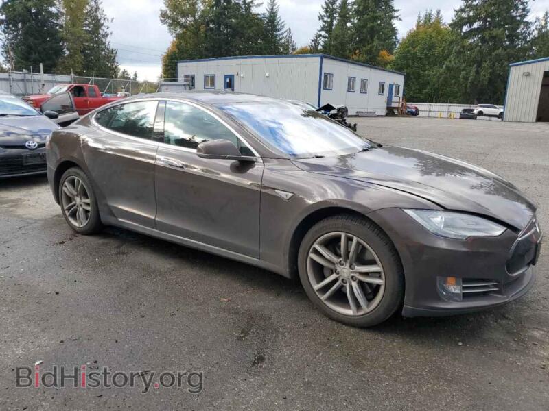 2013 Tesla MODEL S (VIN 5YJSA1CG7DFP19709) — фото 4 из 14