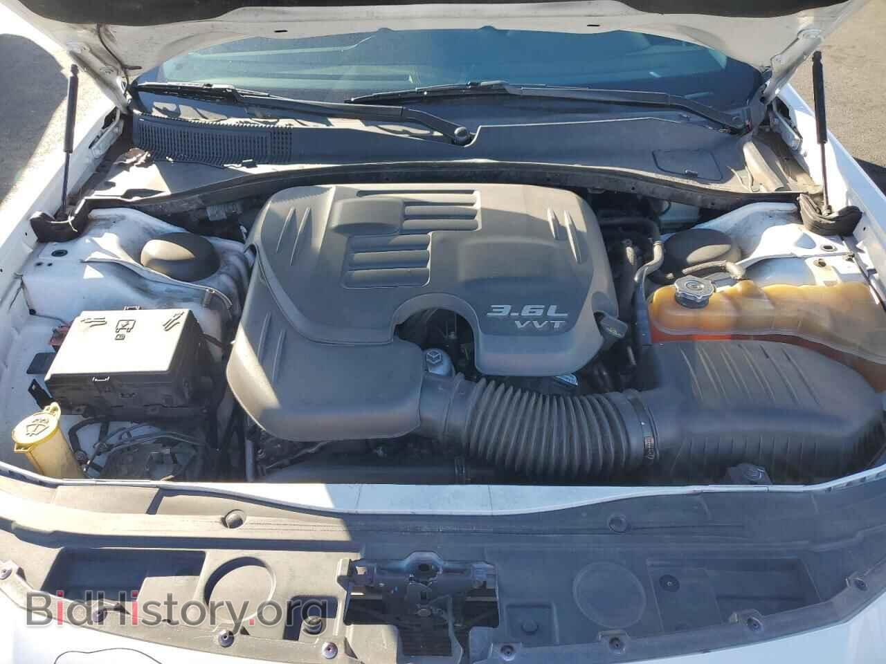 2016 CHRYSLER 300 - VIN: 2C3CCAEG1GH128418 - Фото 11
