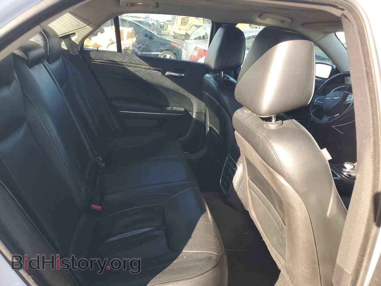 2016 CHRYSLER 300 - VIN: 2C3CCAEG1GH128418 - Фото 10