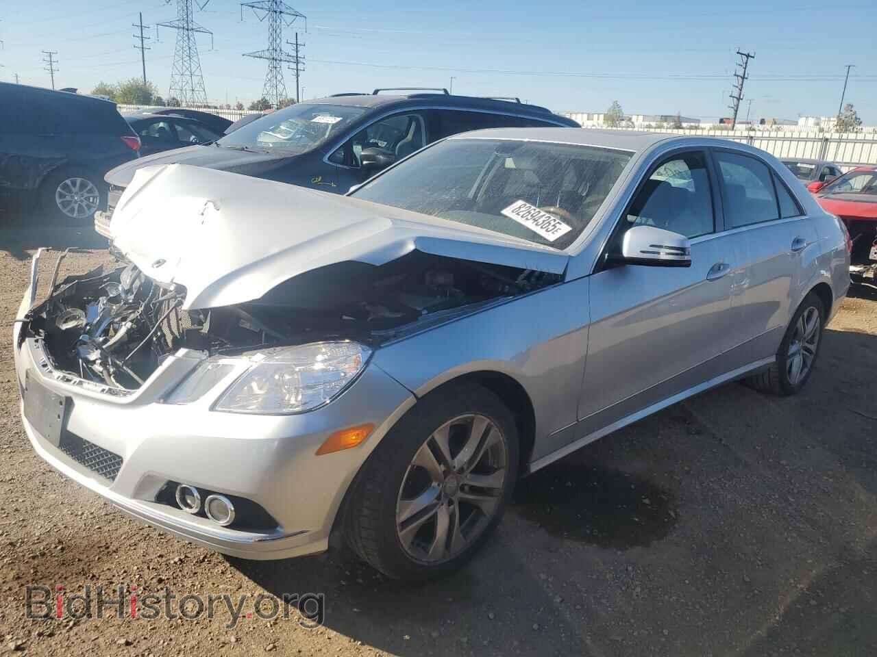 Photo WDDHF8HB0BA300954 - MERCEDES-BENZ E-CLASS 2011