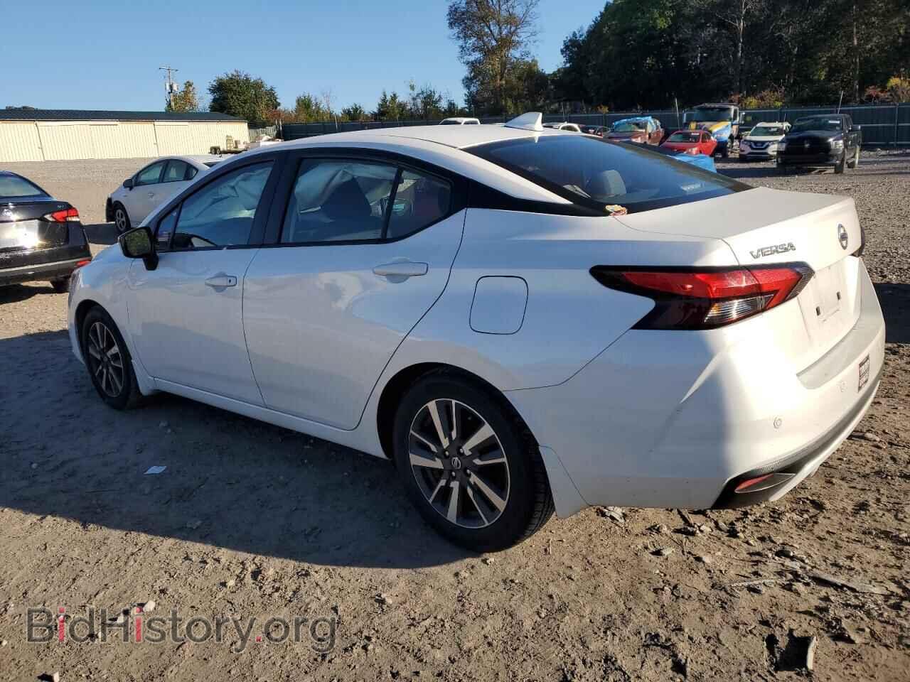 2020 NISSAN VERSA - VIN: 3N1CN8EV3LL858977 - Фото 2