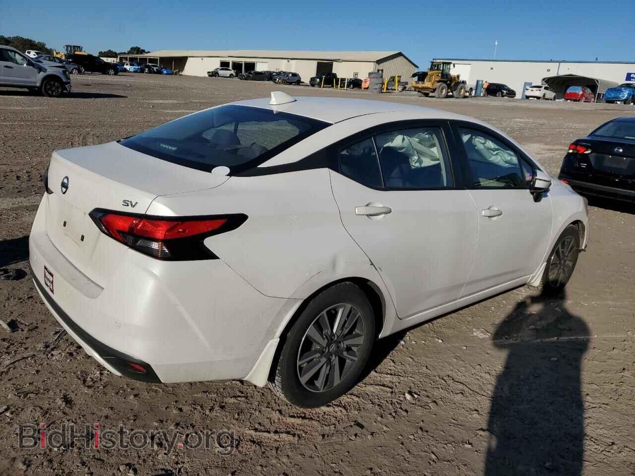 2020 NISSAN VERSA - VIN: 3N1CN8EV3LL858977 - Фото 3